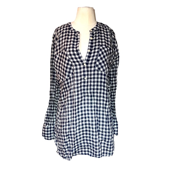 MERONA |  BLUE AND WHITE CHECKERBOARD 1/2 BUTTON DOWN V NECK TOP LARGE - Picture 1 of 8